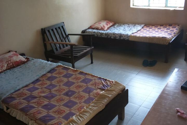 Room 14 of 14