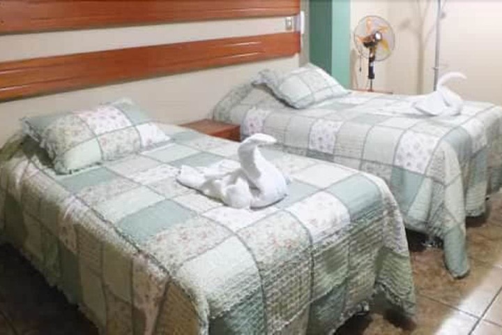 Room 11 of 29