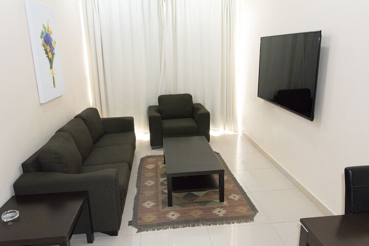 Room 2 of 23