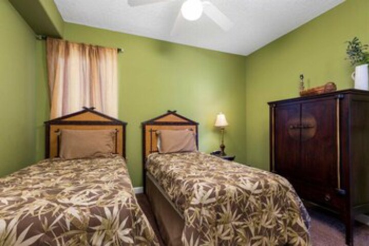 Room 28 of 30