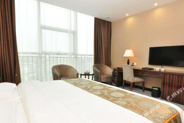 Biluohai Hotel (Guangzhou Jianggao)