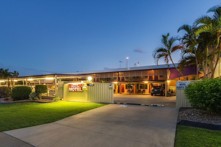 Winter Sun Motel