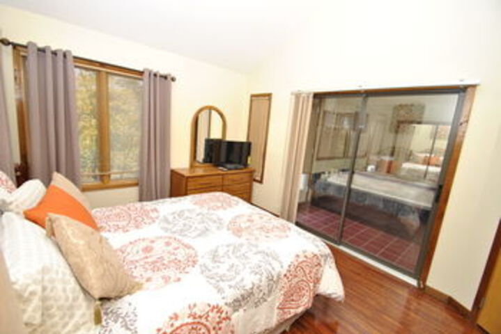 Room 17 of 25