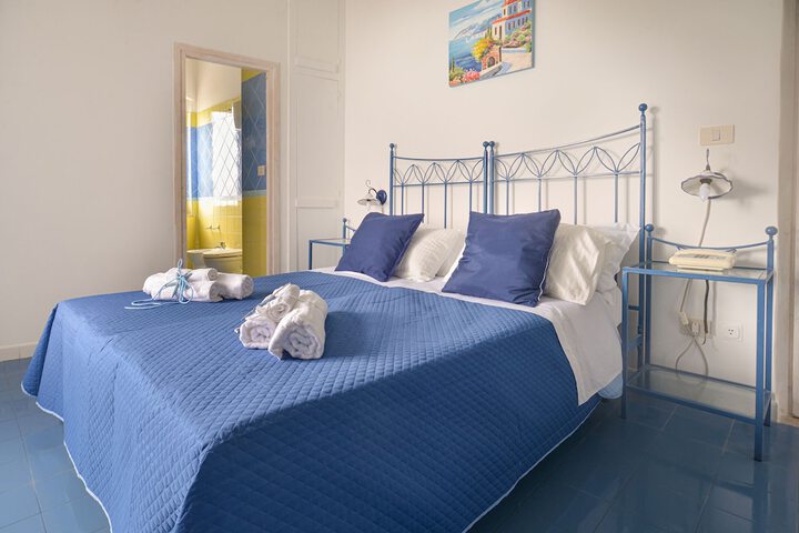 Room 14 of 31