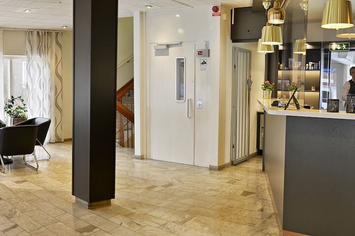 Hotel Interior 2 of 30