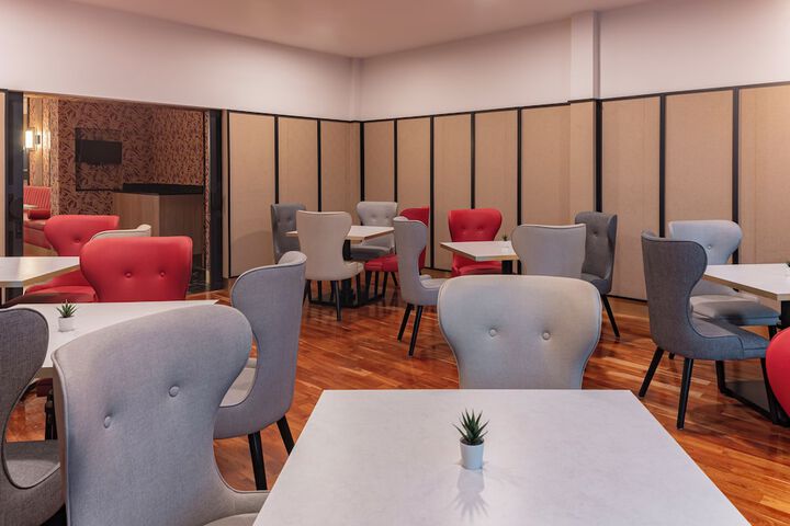 Hotel Interior 76 of 105