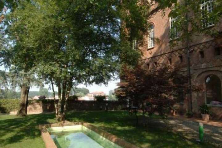 Property Grounds 25 of 34