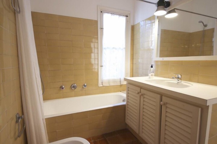 Room 15 of 21