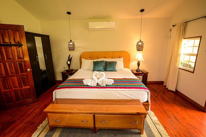 Room 15 of 83