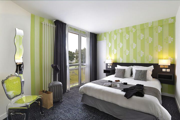 Room 19 of 46