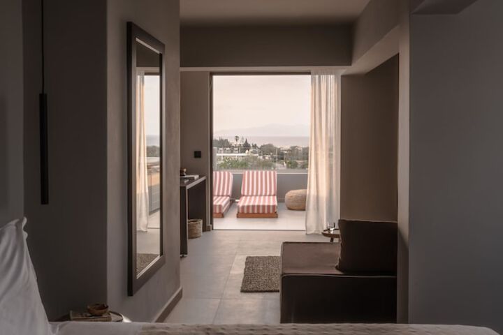 Room 29 of 221