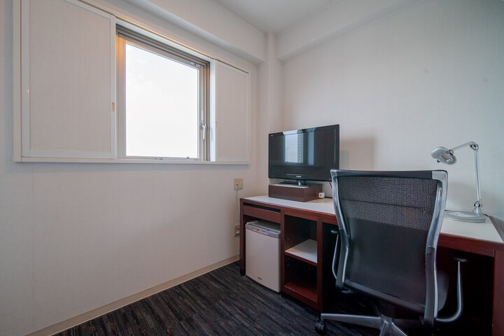 Room 14 of 45