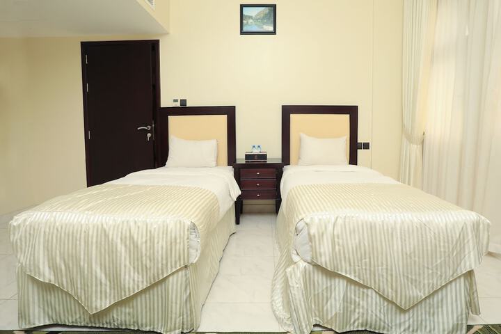 Room 5 of 36