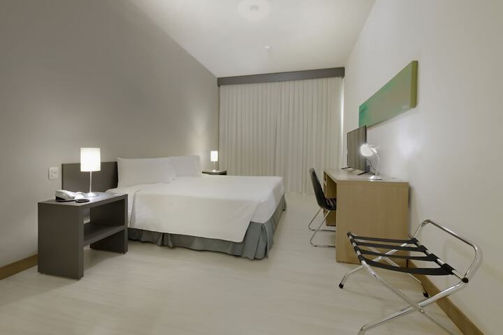 Room 15 of 59