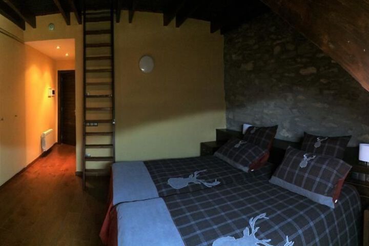 Room 16 of 22