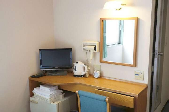 Room 18 of 51