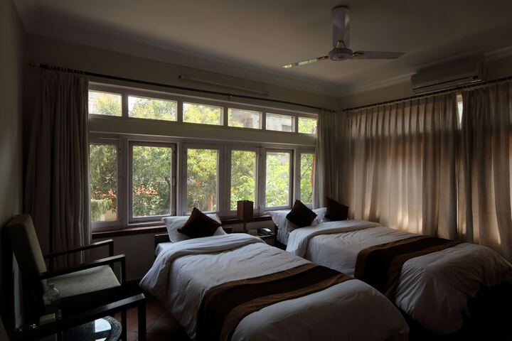 Room 5 of 43