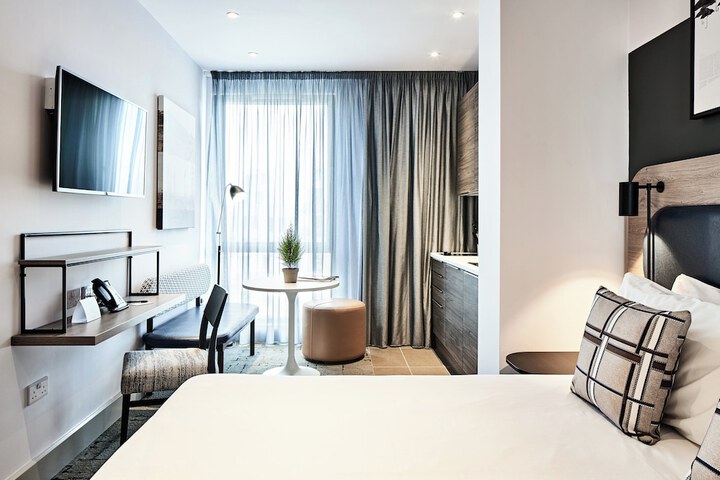 Room 18 of 45