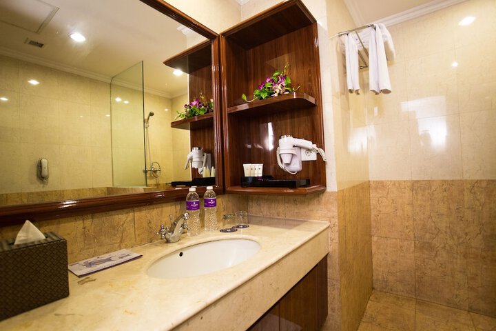 Bathroom Interior Photo