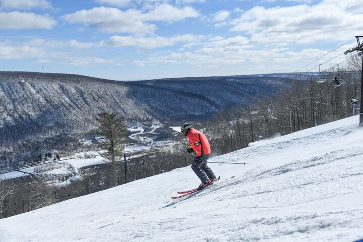 Skiing