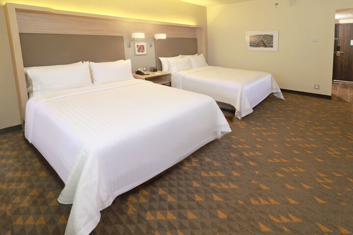 Room 10 of 88