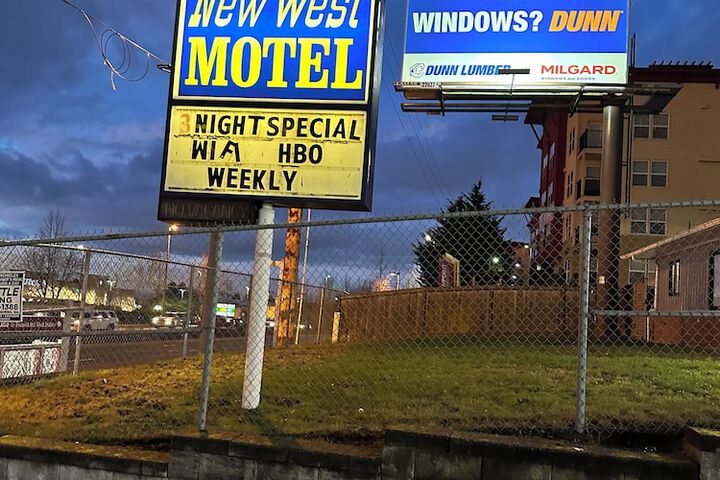 Hotel 4 of 4