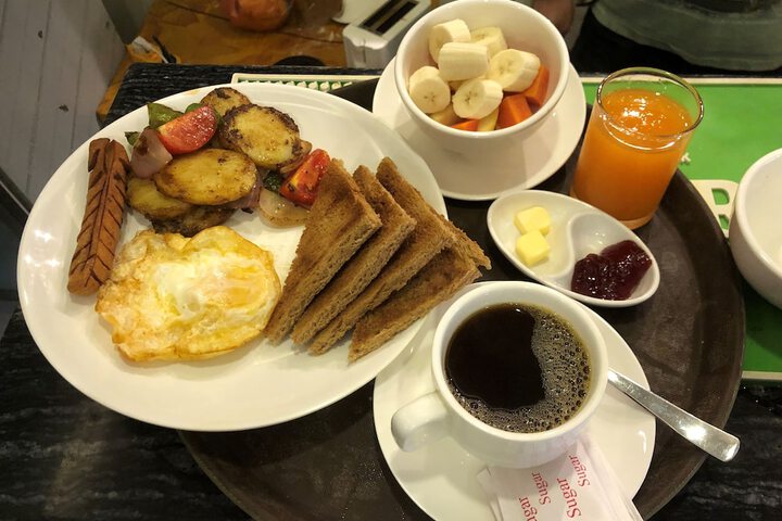 Breakfast/Coffee Service 28 of 45