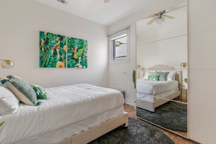Hip 2BR in Arts Warehouse District in New Orleans, LA