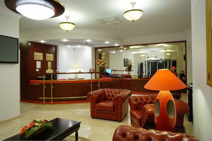 Guest Lobby