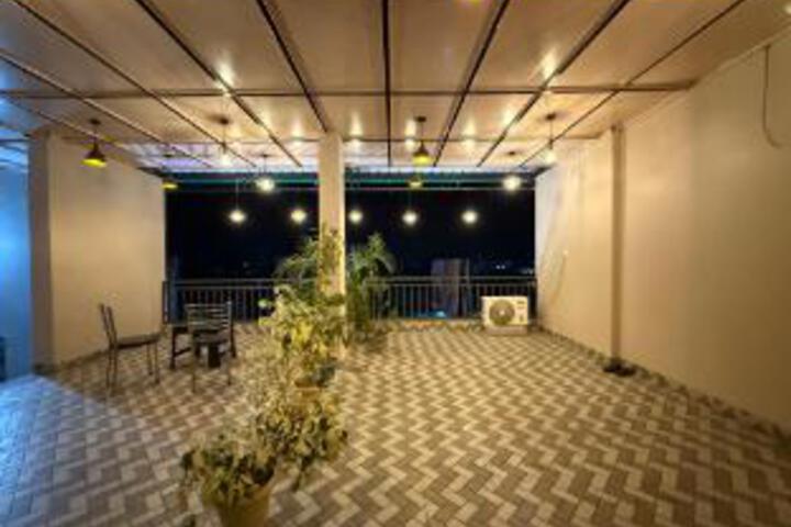 Terrace/Patio 8 of 16