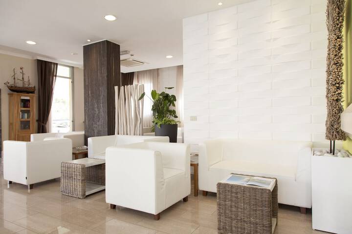 Hotel Interior 112 of 154