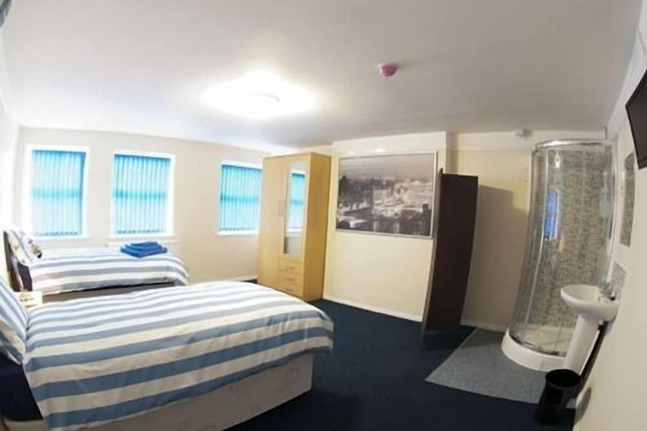 Room 3 of 19