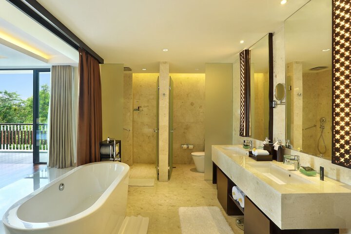 Room 21 of 56