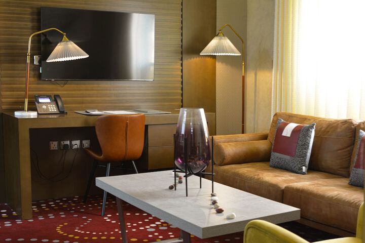 Room 10 of 47