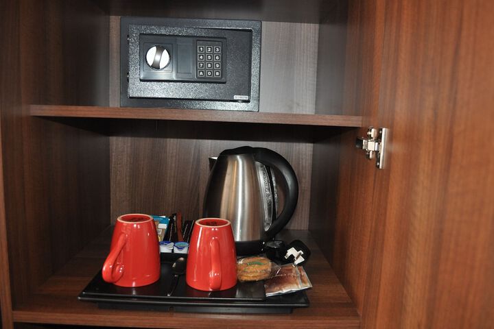 Breakfast/Coffee Service 22 of 46