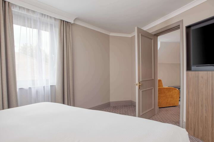 Room 21 of 52