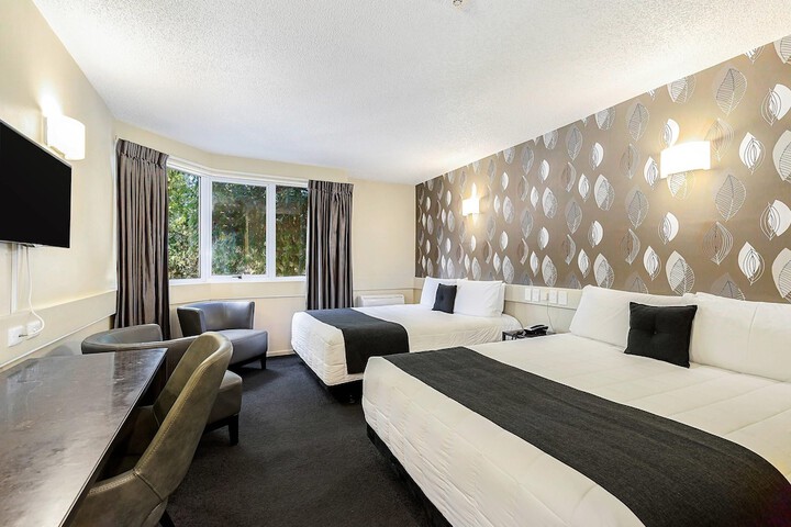 Room 20 of 114