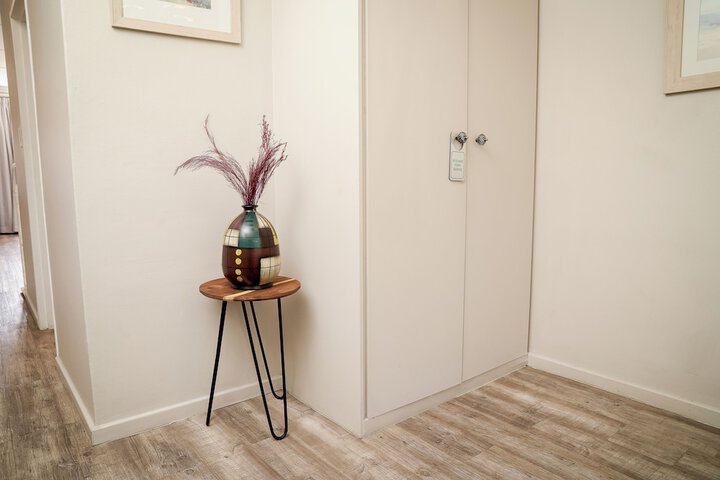 Room 16 of 53
