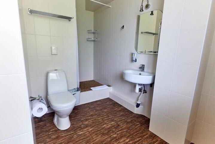 Room 5 of 21