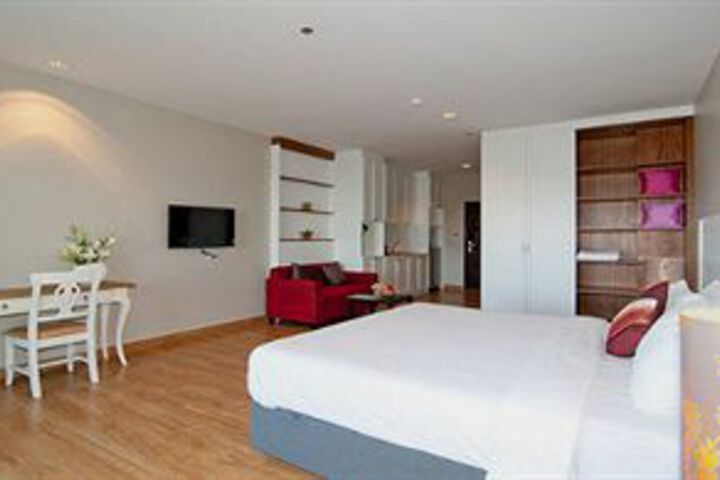 Standard Suite