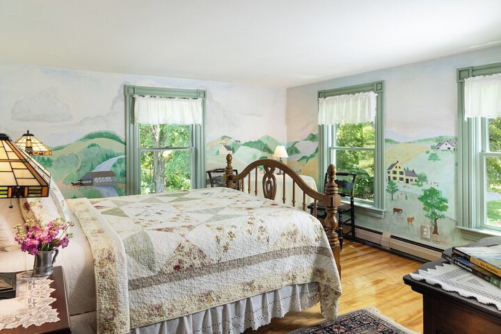 Room 2 of 48