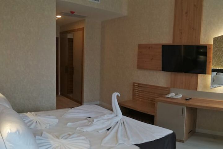 Room 10 of 45