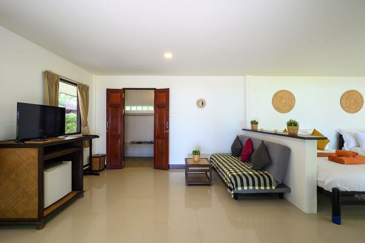 Room 109 of 200