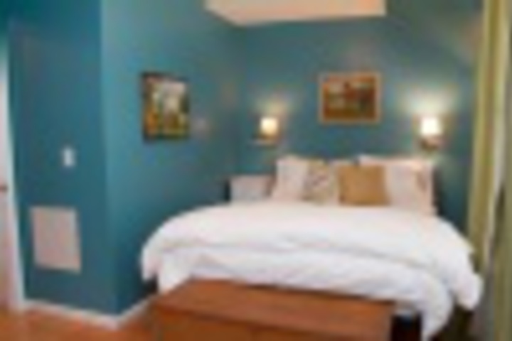 Room 52 of 396