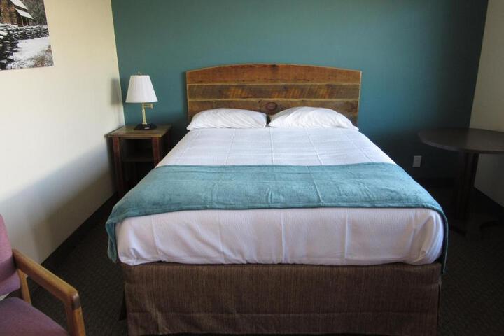 Exterior of Als Westward Ho Motel
