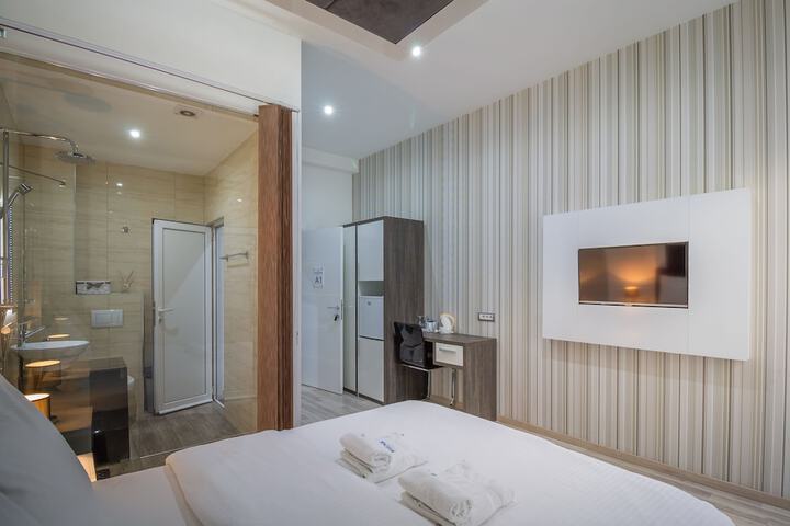 Room 13 of 55
