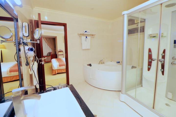 Room 29 of 56