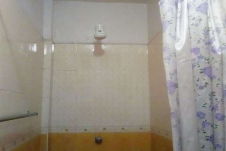 Room 13 of 19