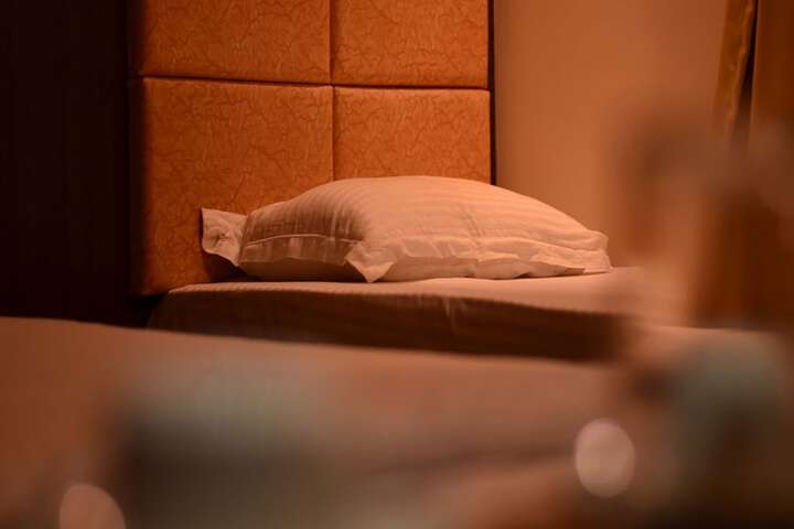 Room 9 of 23