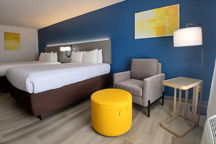 Room 42 of 65